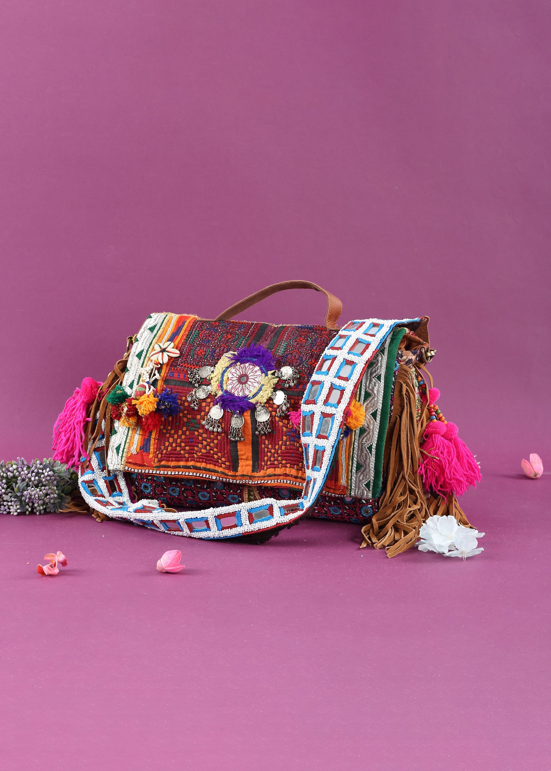 Doyutig Indian Design Women's Beads Handmade Hobo Bags Ethnic Embroidery  Tassels Bags Lady Bohemia Casual Crossbody Bags F775 - Crossbody Bags -  AliExpress